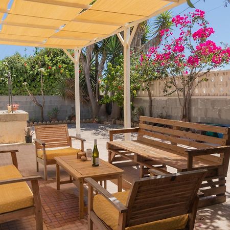 Amaris Mango Seafront Villa Granelli Exteriör bild